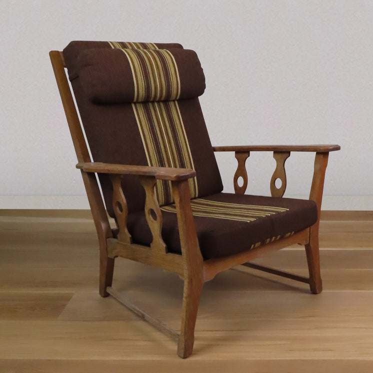 Danish Modern Lounge Chair