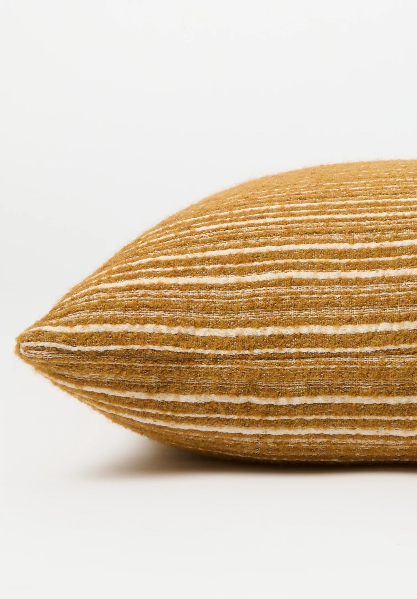 Sorapis Pillow