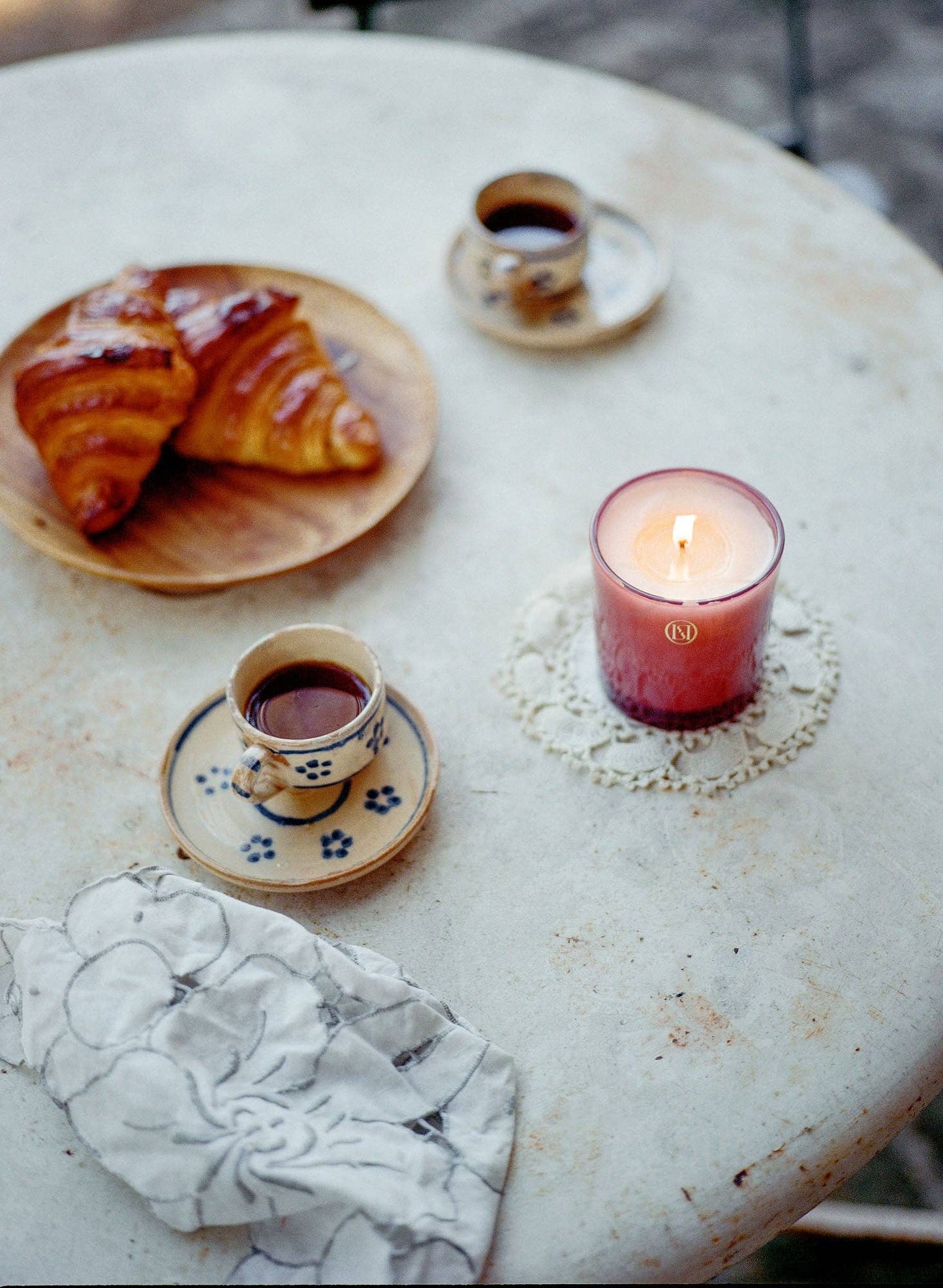 N˚12  Siena Candle | Bright Bergamot and Aged Tobacco