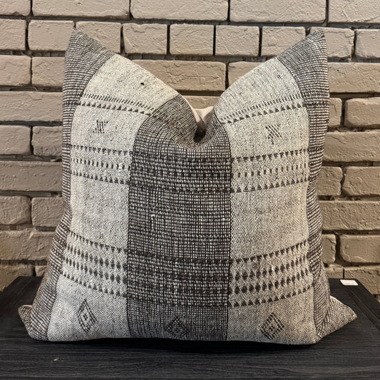Juno Pillow
