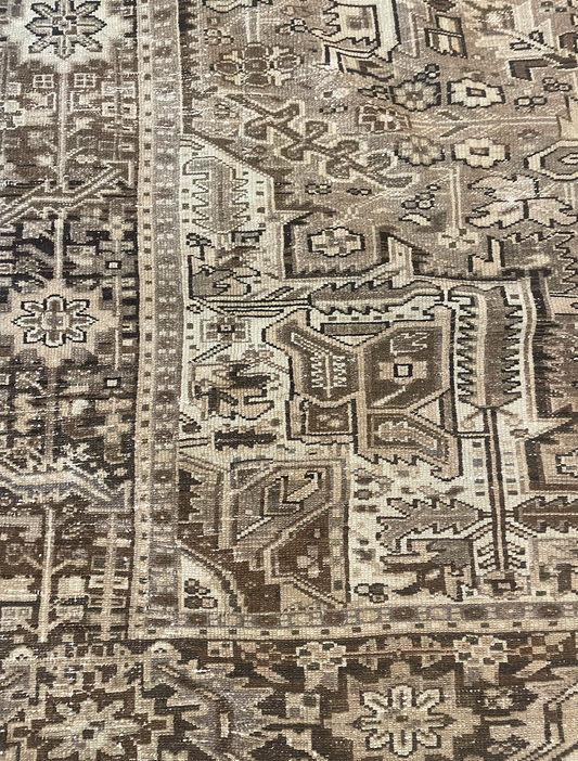 8' x 11' Persian Heriz