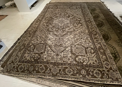 7' x 11' Persian Heriz