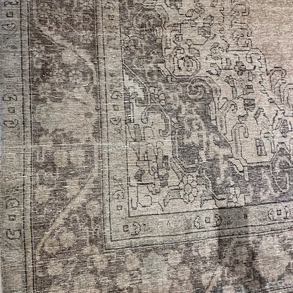 Vintage Persian Tabriz Rug 9'5" x 13'1"