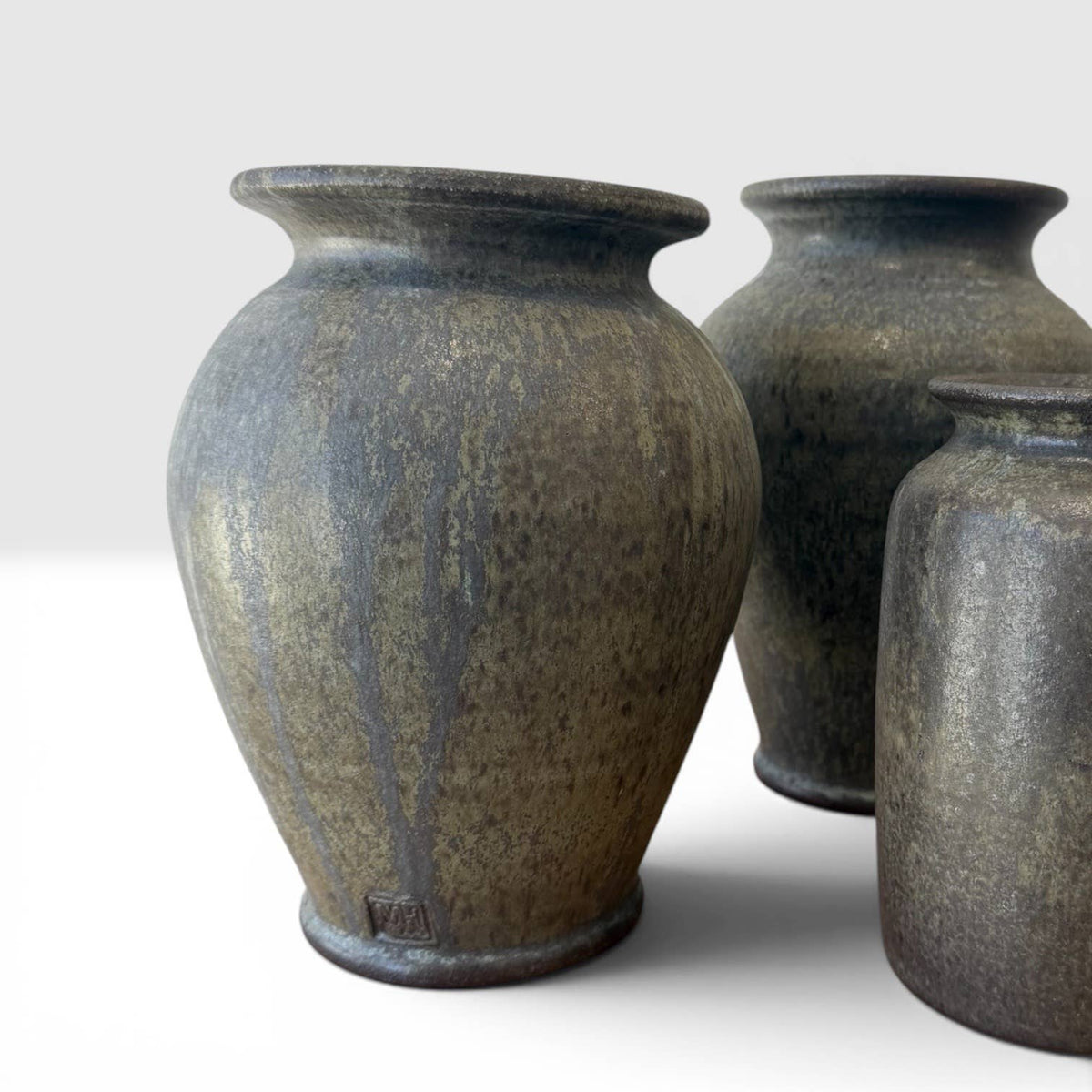 Bordeaux Vase: Thunderstorm