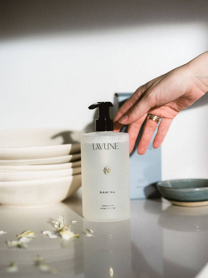Santal Luxury Hand Soap | Sandalwood & Vetiver: BLUE / 450ML